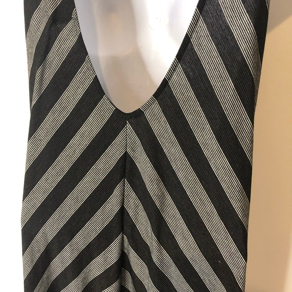 Olive & Oak Gray & Black Dress Size Small NWT - Picture 6 of 9